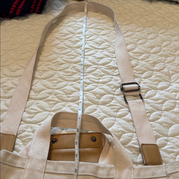 Cream Canvas Crossbody Work Tool Bag With Loads of inside and Outside Pockets - Picture 11 of 11